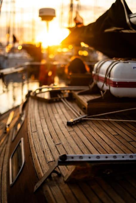 The Captains Locker - 30Ft Yacht Σαν Μιγκέλ ντε Αμπόνα Εξωτερικό φωτογραφία